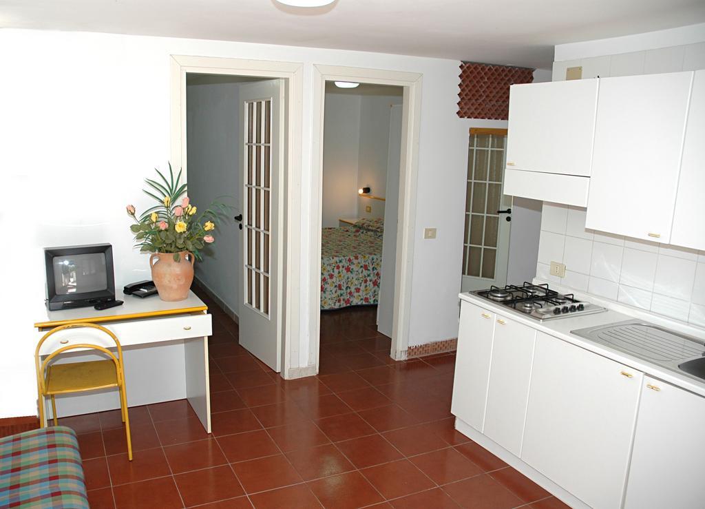 Hotel Seven Residence Palinuro Exterior photo