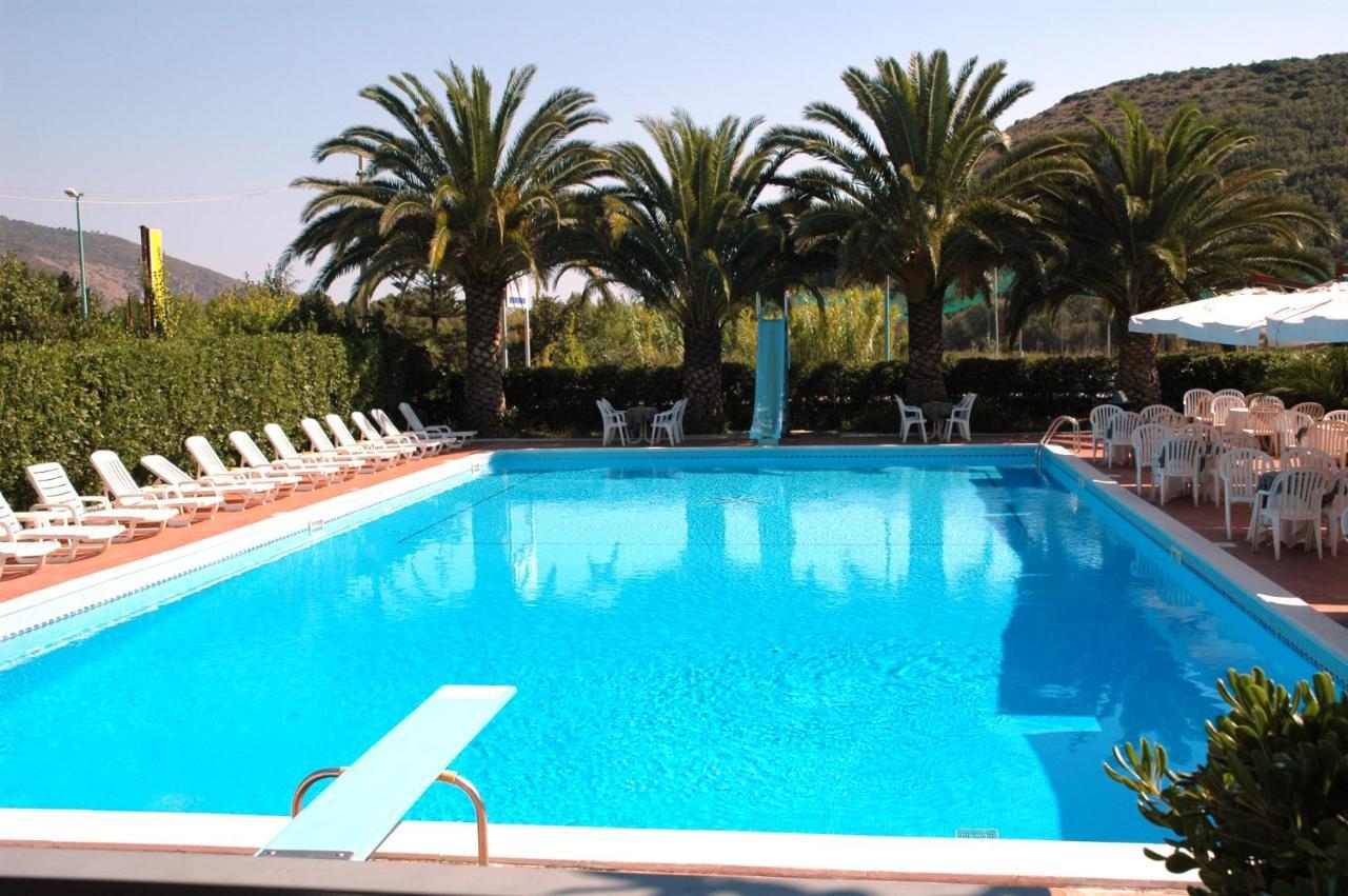 Hotel Seven Residence Palinuro Exterior photo